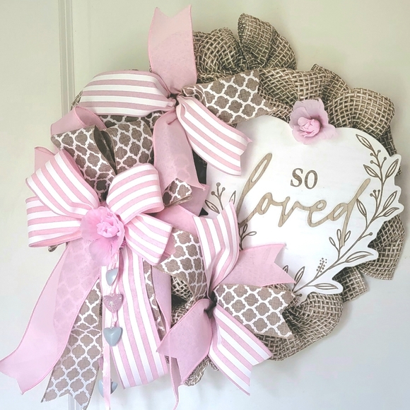 So Loved Wreath Deco Mesh Bows Farmhouse Cottage Wedding Engagement Anniversary - Picture 5 of 5